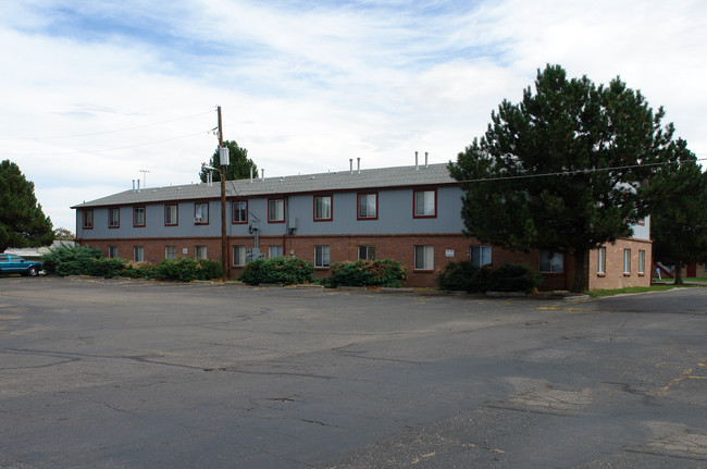 1700 Billings St in Aurora, CO - Building Photo - Building Photo