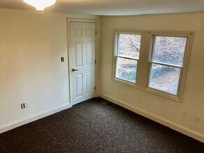 44 Smith St in Quincy, MA - Building Photo - Building Photo