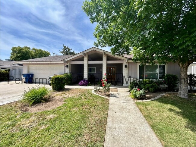 property at 4316 Charter Oaks Ave