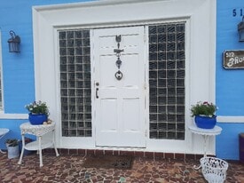 512 Phoenix Ave in Daytona Beach, FL - Building Photo