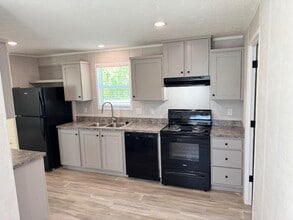 28 Fox Haven Dr in Truesdale, MO - Foto de edificio - Building Photo