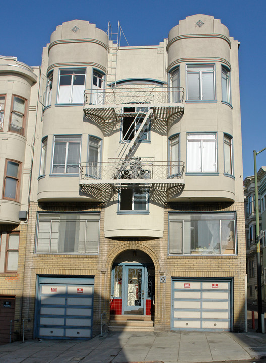 550-556 Union St in San Francisco, CA - Building Photo