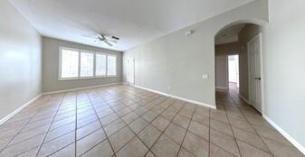 1224 S Hiawassee Rd in Orlando, FL - Building Photo - Building Photo