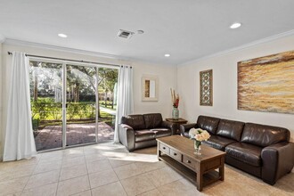 5979 Monterra Club Dr in Greenacres, FL - Building Photo - Building Photo