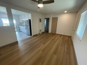4130 Manzanita Dr in San Diego, CA - Building Photo - Building Photo