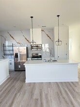 7948 Betty Boop St in Houston, TX - Building Photo - Building Photo