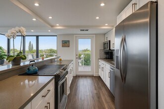 2841 N Ocean Blvd in Fort Lauderdale, FL - Building Photo - Building Photo