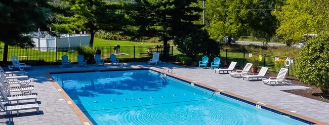 Carriage Hill Apartments
