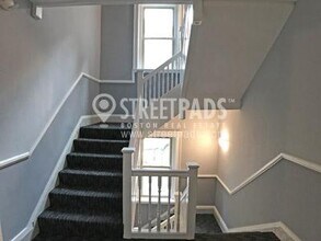 9 Colborne Rd in Boston, MA - Building Photo - Building Photo