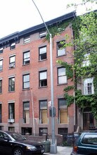 24 Strong Pl in Brooklyn, NY - Building Photo - Building Photo