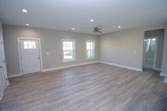 729 Churchill Downs Dr in Myrtle Beach, SC - Building Photo - Building Photo