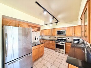 1719 E McLellan Blvd in Phoenix, AZ - Building Photo - Building Photo