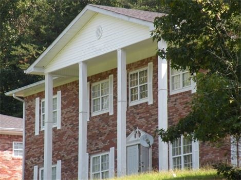 Greenbriar Apartments in Dahlonega, GA - Building Photo