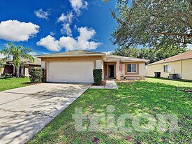 13404 Prestwick Dr in Riverview, FL - Building Photo