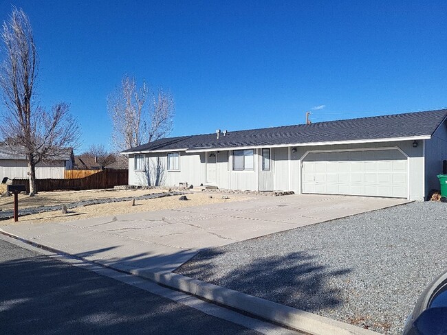 65 McLemore Ct in Spanish Springs, NV - Building Photo - Building Photo