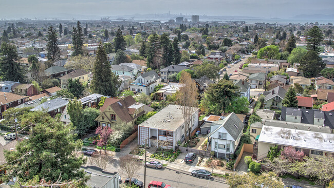 3018 Fulton St in Berkeley, CA - Building Photo - Building Photo