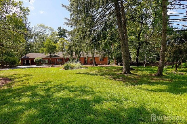 269 Raymond Rd in Princeton, NJ - Building Photo - Building Photo