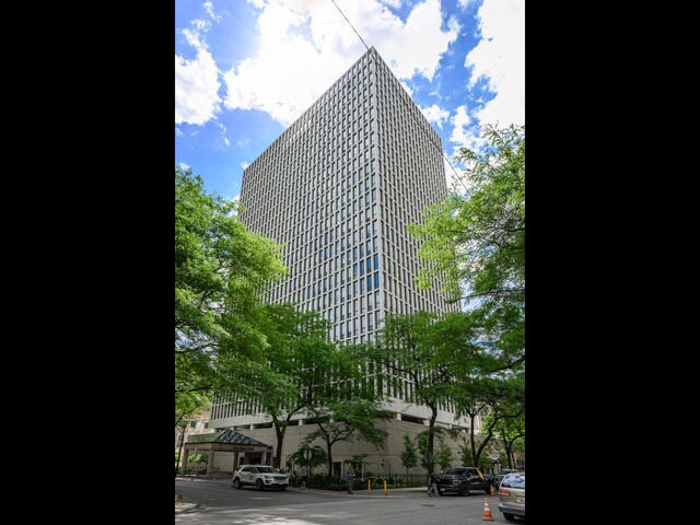 property at 1 E Scott St