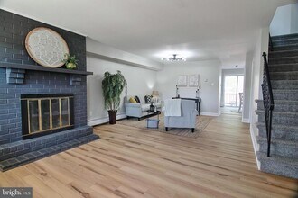 2705 Walnut Ridge Dr in Pottstown, PA - Building Photo - Building Photo