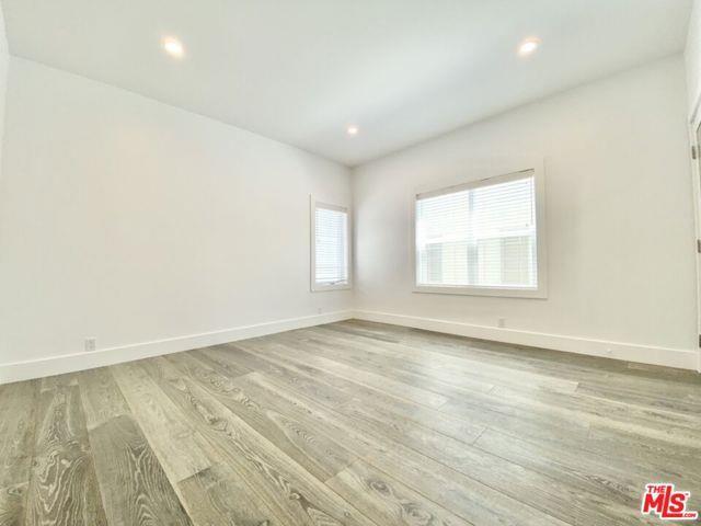 property at 807 Croft Ave