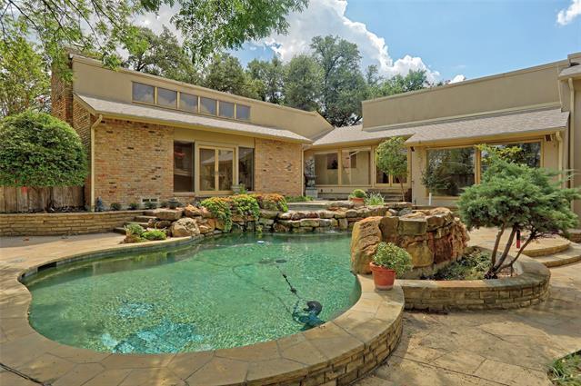 property at 10695 Pagewood Dr