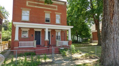 2407 2nd Ave, Unit #1 in Richmond, VA - Foto de edificio - Building Photo