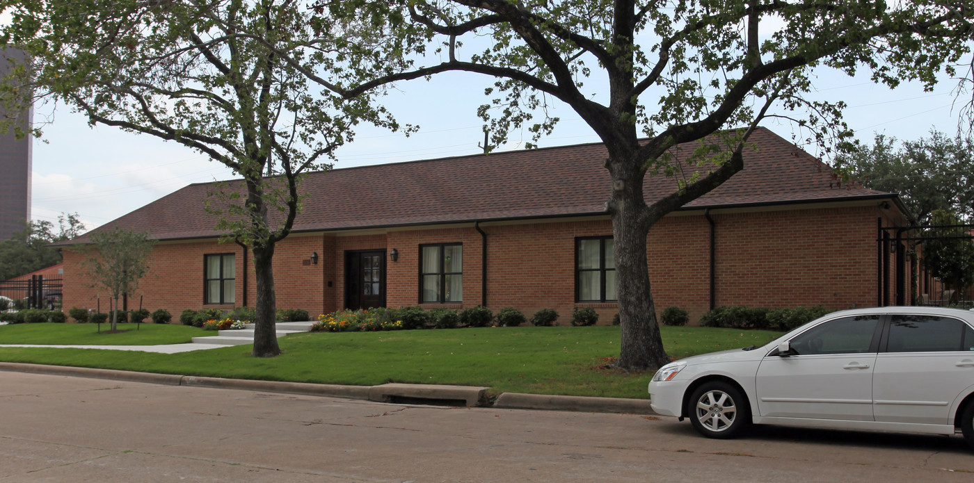 St. Michaels Parish in Houston, TX - Building Photo