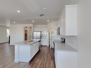 6030 Theodore St in North Las Vegas, NV - Building Photo - Building Photo