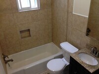 711 Jackson St photo'