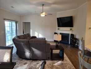 105 Prescott Cir in Sneads Ferry, NC - Building Photo - Building Photo