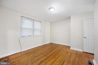 5324 N Marvine St in Philadelphia, PA - Building Photo - Building Photo