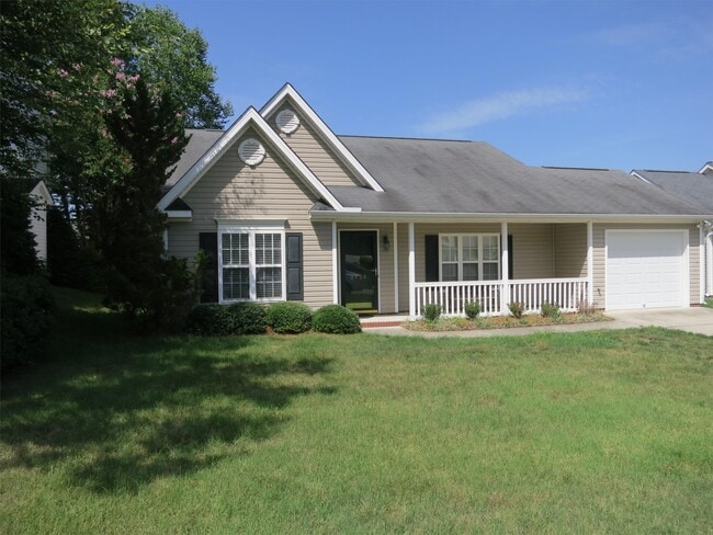 property at 2428 Somerset Pl Dr