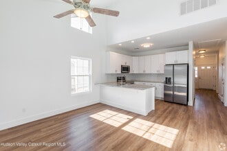 7 Hillside Rd in Pine Plains, NY - Building Photo - Building Photo