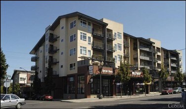 Irvington Place in Portland, OR - Building Photo - Building Photo