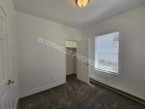 156 Elm St in Kalama, WA - Building Photo - Building Photo