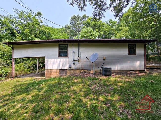 307 C C Camp Rd in Cookeville, TN - Building Photo - Building Photo