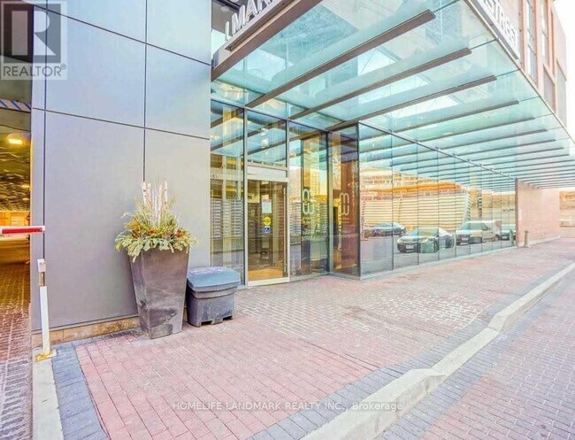 1-1101 Market St. in Toronto, ON - Building Photo - Building Photo