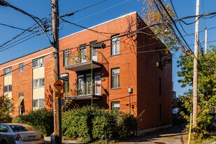1947 Le Caron Rue in Montréal, QC - Building Photo