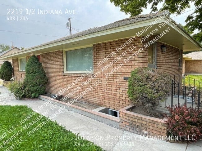 property at 2219 Indiana Ave