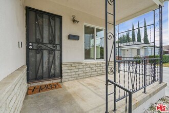 18913 Cohasset St in Los Angeles, CA - Building Photo - Building Photo