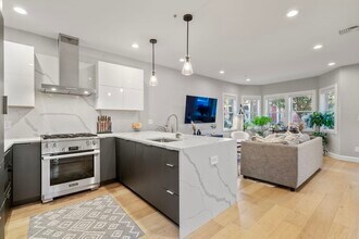 50 Robey St in Boston, MA - Building Photo - Building Photo