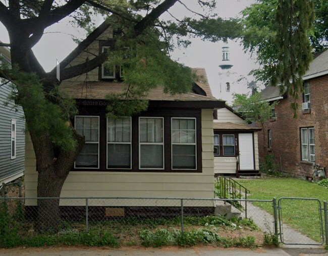 property at 571 Charles Ave