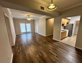 2154 Whispering Pines Blvd in Navarre, FL - Building Photo - Building Photo