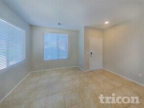 44127 Palmen Dr in Maricopa, AZ - Building Photo - Building Photo