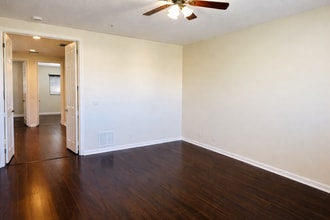 4390 Berkshire Wharf Dr in Lake Worth Beach, FL - Foto de edificio - Building Photo