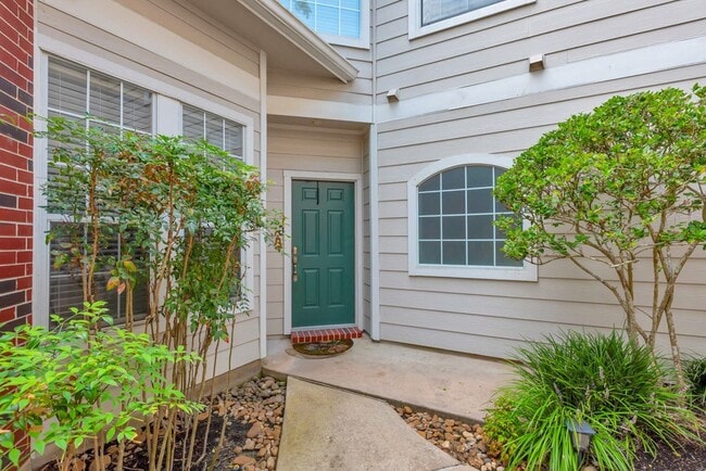 property at 96 S Piper Trace