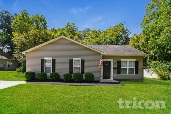 property at 117 W Nims Ave