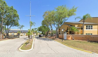 4518 Commander Dr in Orlando, FL - Building Photo