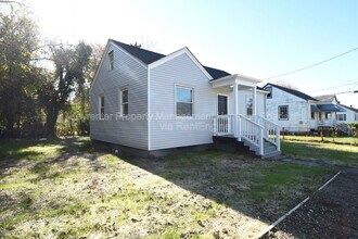 18 E Gilbert St in Hampton, VA - Building Photo - Building Photo