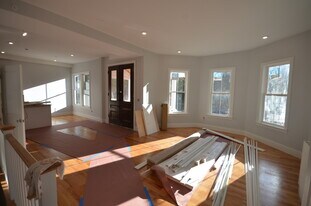 25 Murdock St, Unit #1 in Boston, MA - Building Photo